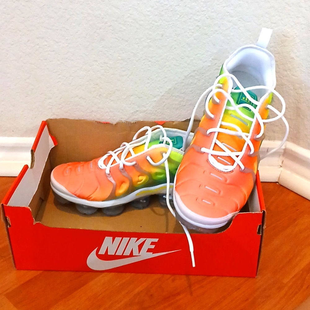 Nike Air Vapormax. New in box